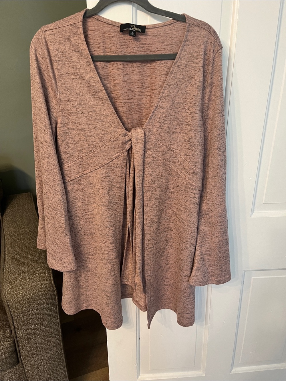 Suzanne Betro Women's Cardigan Sweater L